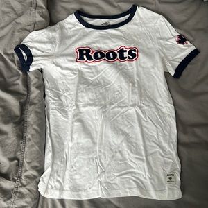 ROOTS T SHIRT XS-SMALL